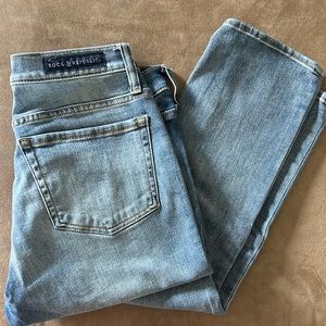 Women’s jeans